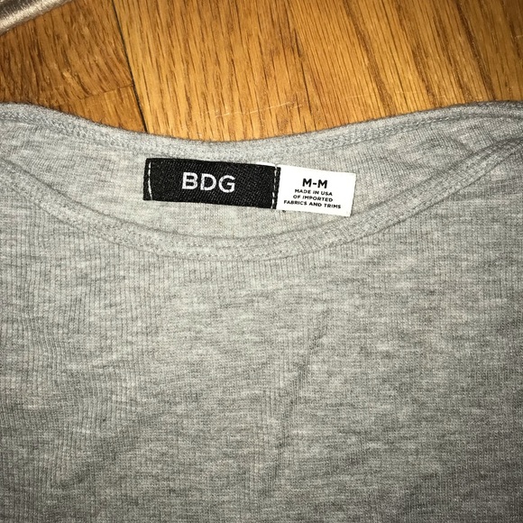 Urban Outfitters grey shirt medium - Picture 5 of 6